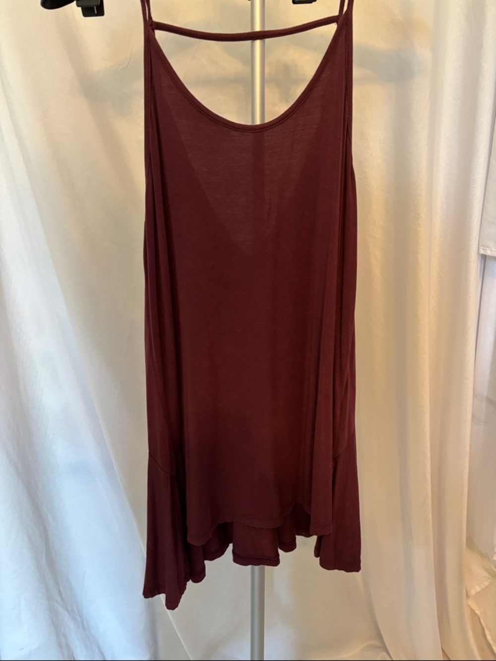 POL Sleeveless Swing Camisole in Burgundy